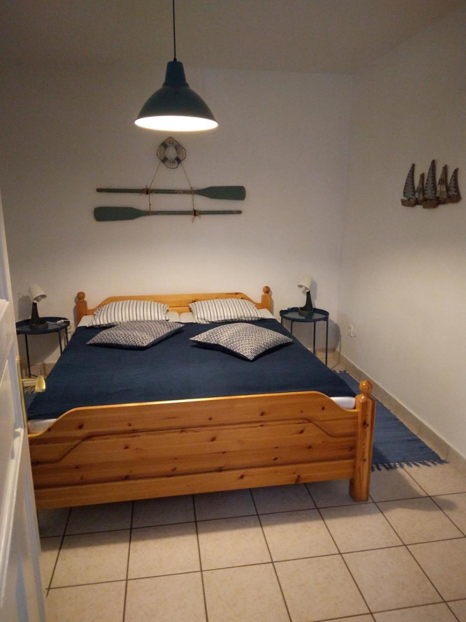 Siraly Haz Lägenhet Révfülöp Rum bild